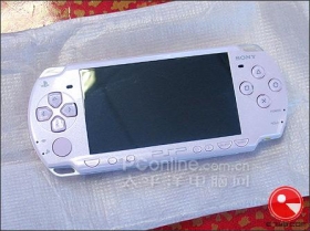 尽显迷人魅力 粉色PSP2000惊爆1400